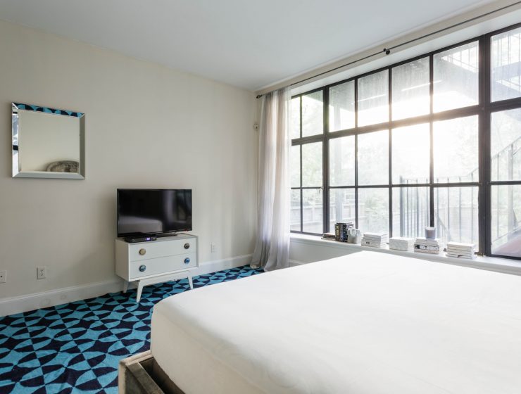 b8bfd2458c04eaf22b43db200aaad85f44d7fdc95e7d91be88810101ff6c8591